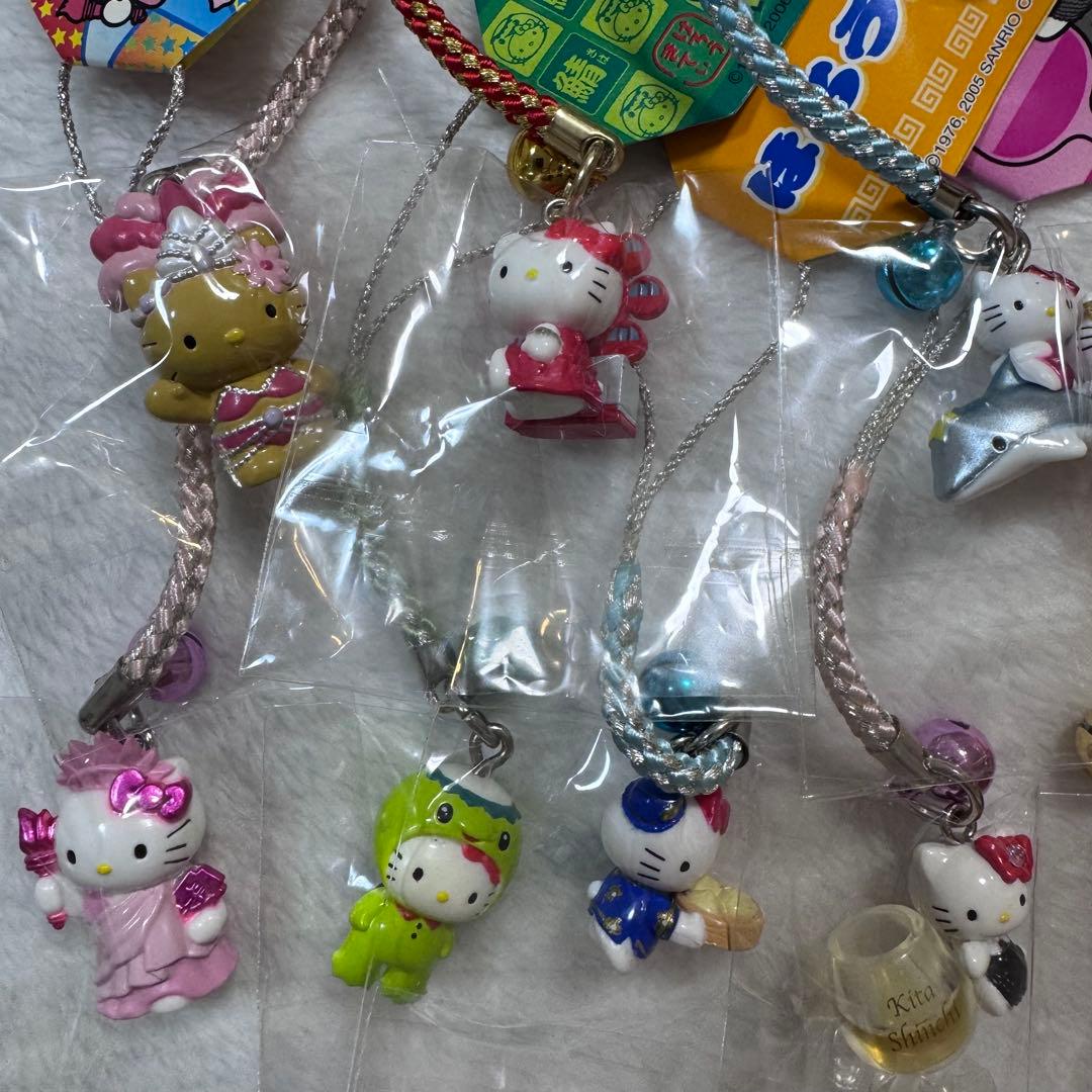 ハローキティ ご当地ストラップ　 60点セット