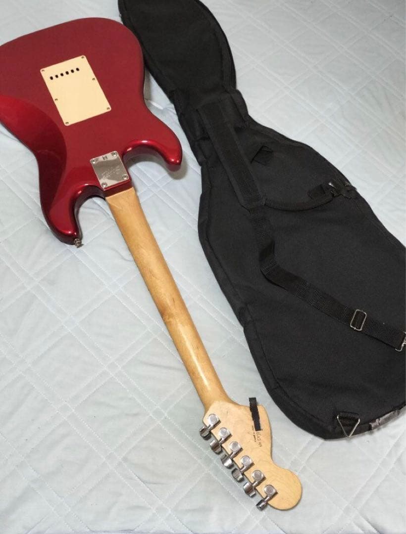 Squier ストラト 赤(CAR) affinity stratocaster