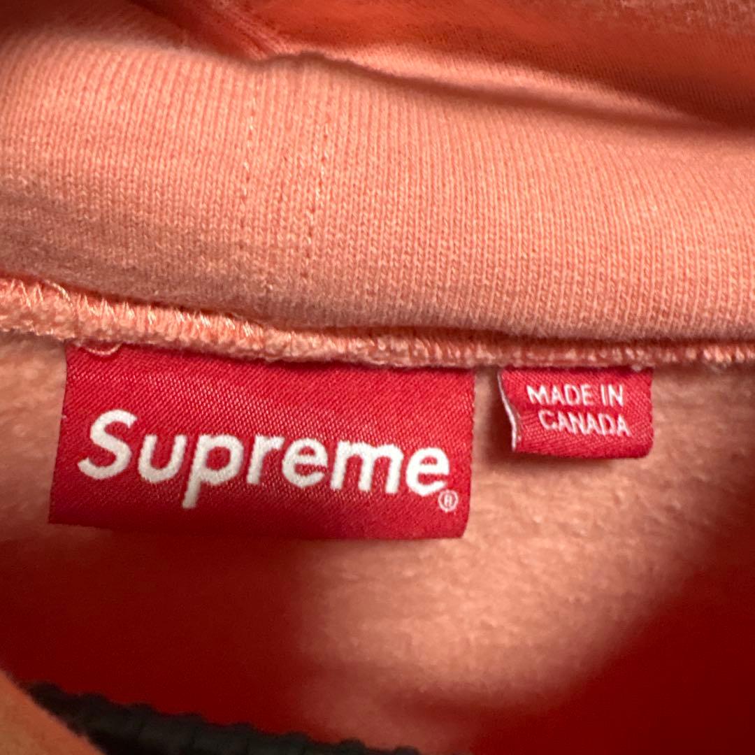 Supreme ピンク フード付きパーカー