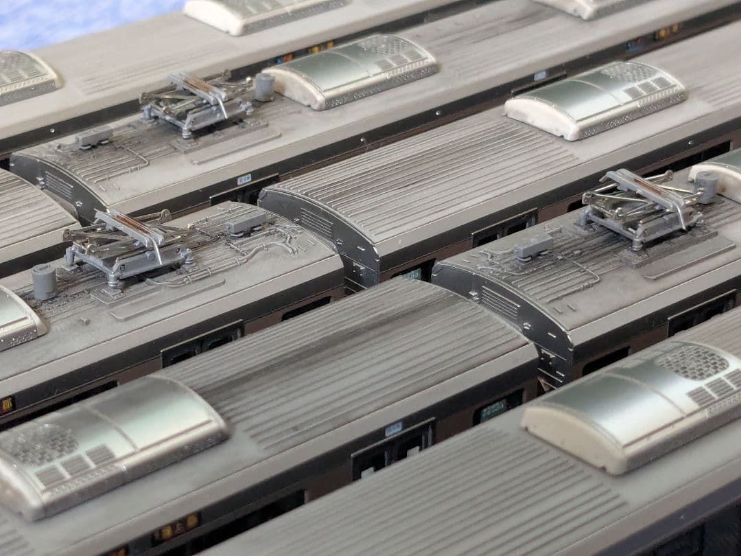 223系2000番台8両