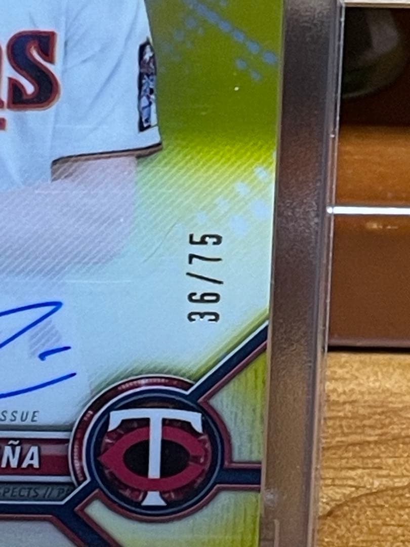 Bryan Acuna 2022年直書き直筆サインカード　75枚限定