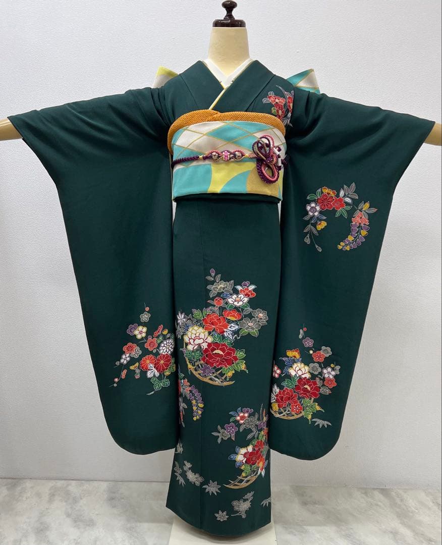 振り袖　フルセット　浜ちりめん　別誂長襦袢　深緑　個性的　友禅　成人式　717