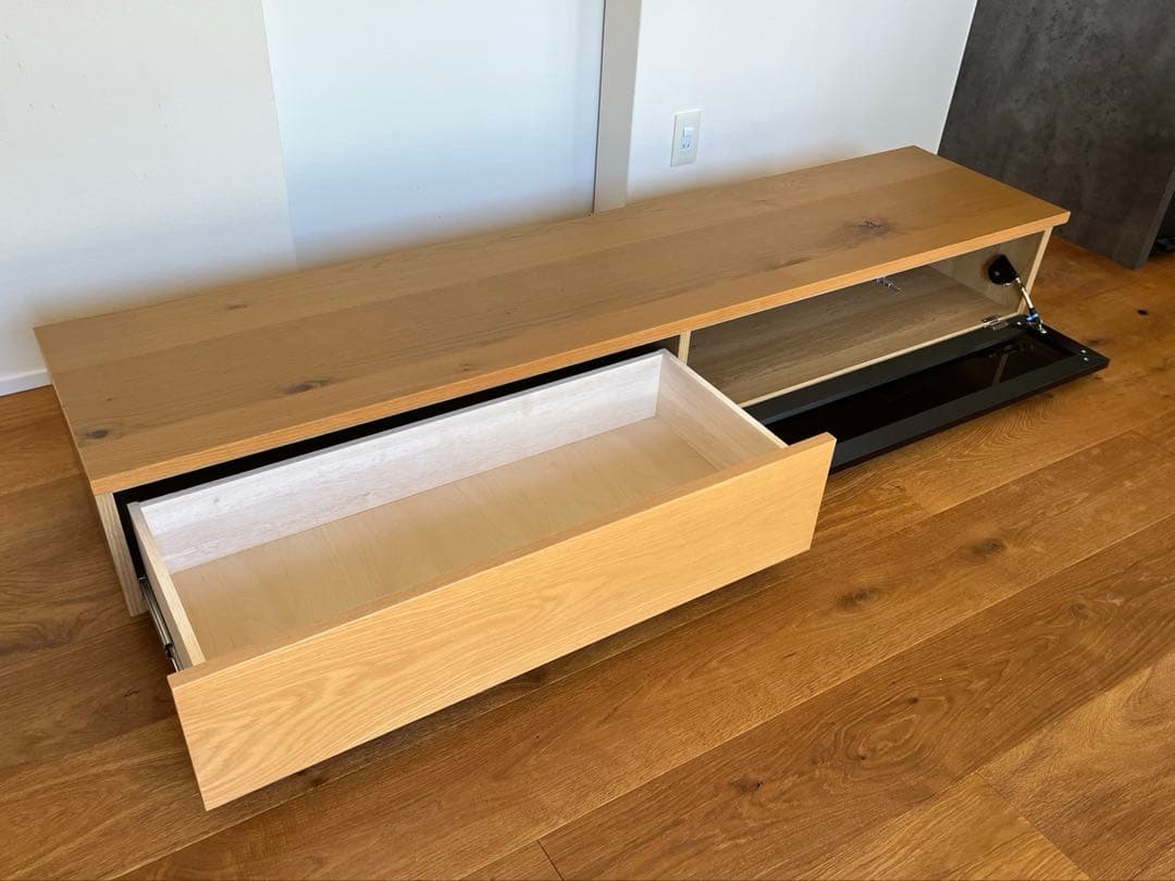 ま*吉様 LIVING HOUSE テレビボード　幅180cm リビングハウス