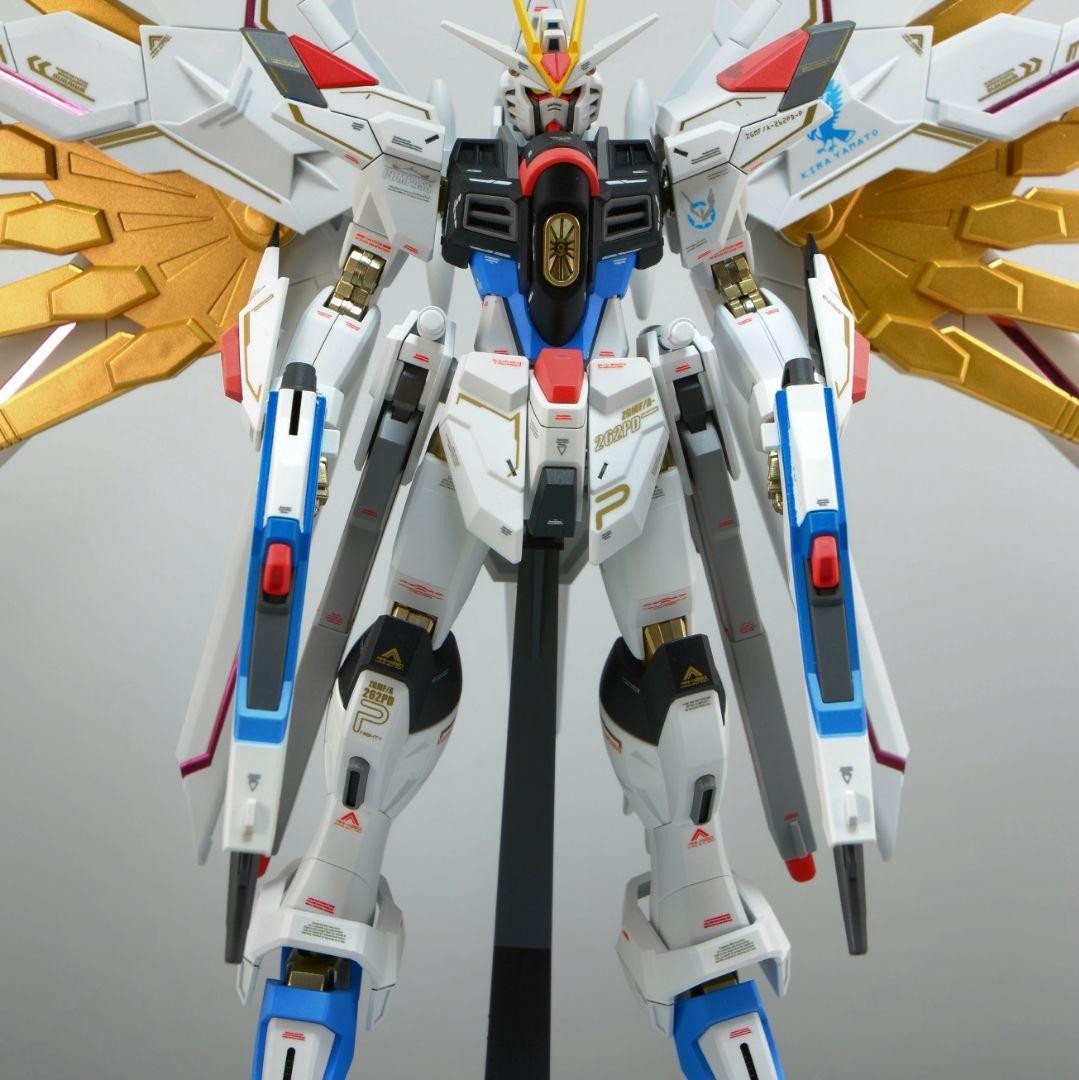 HG マイティーストライクフリーダムガンダム 塗装 完成品 ガンプラ