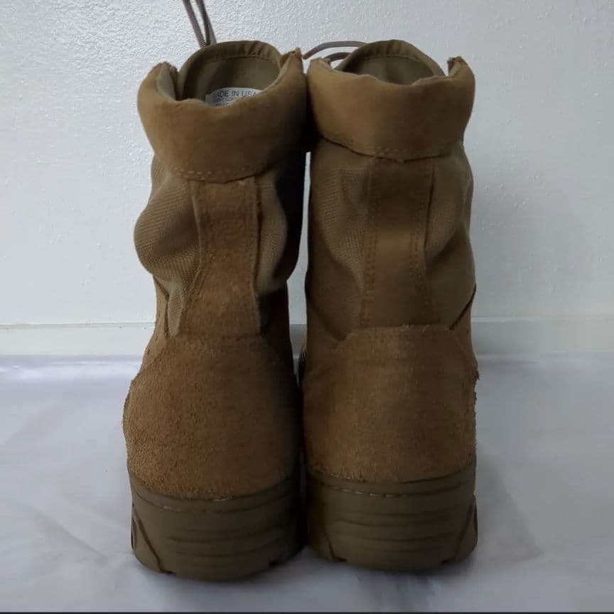 米軍　Thorogood ミリタリーブーツ　未使用　②