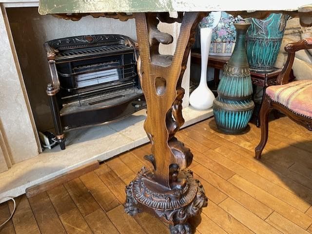 ロココ調アンティークテーブル