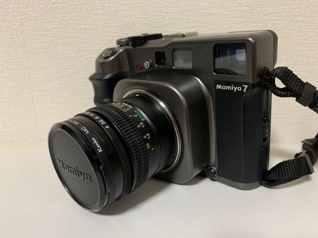 Mamiya 7 フィムルカメラ