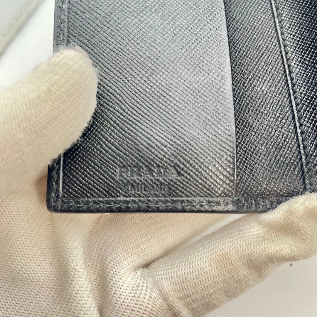PRADA プラダ　キーケース　レザー　ブラック　管理番号【b107】