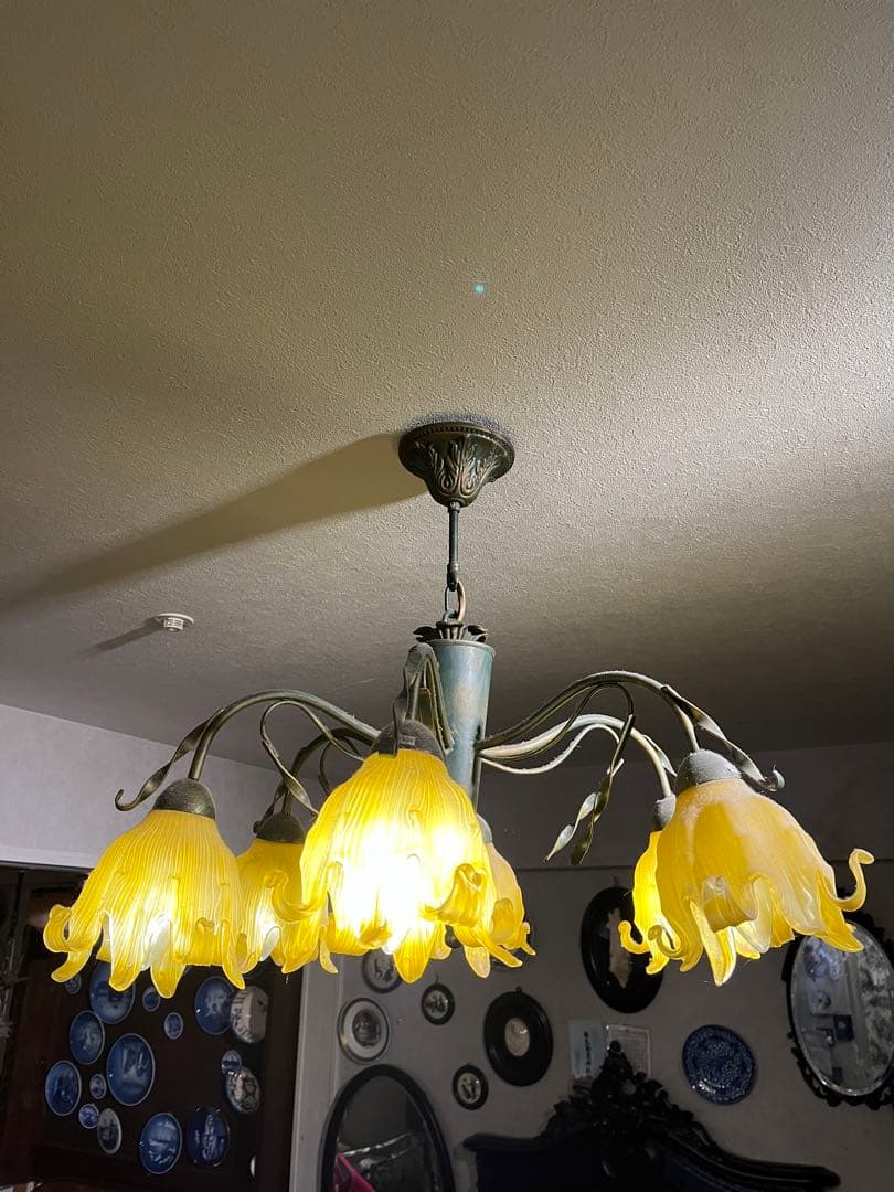 アンティーク風　フラワーシャンデリア 6灯