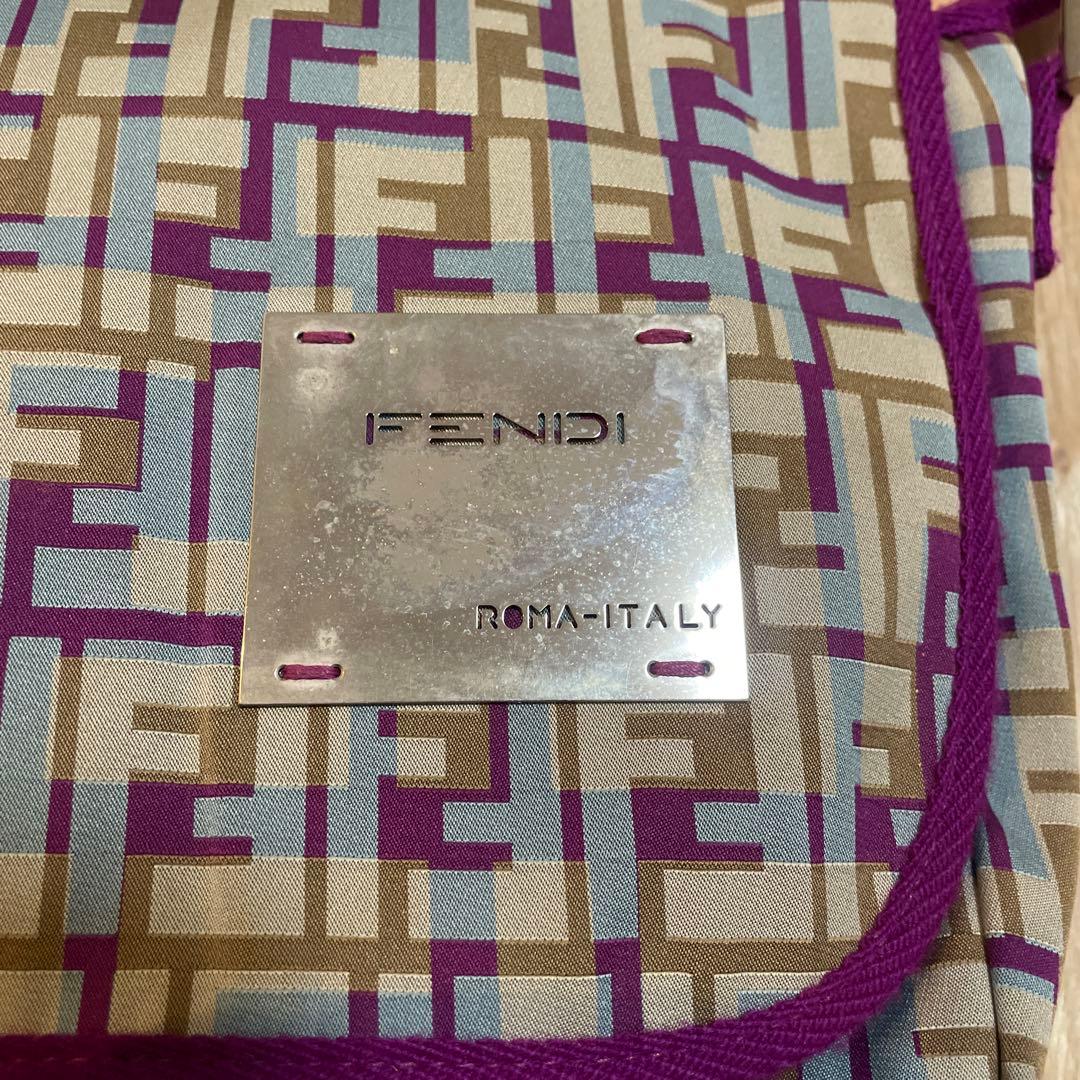 FENDI 幾何学模様 ショルダーバッグ
