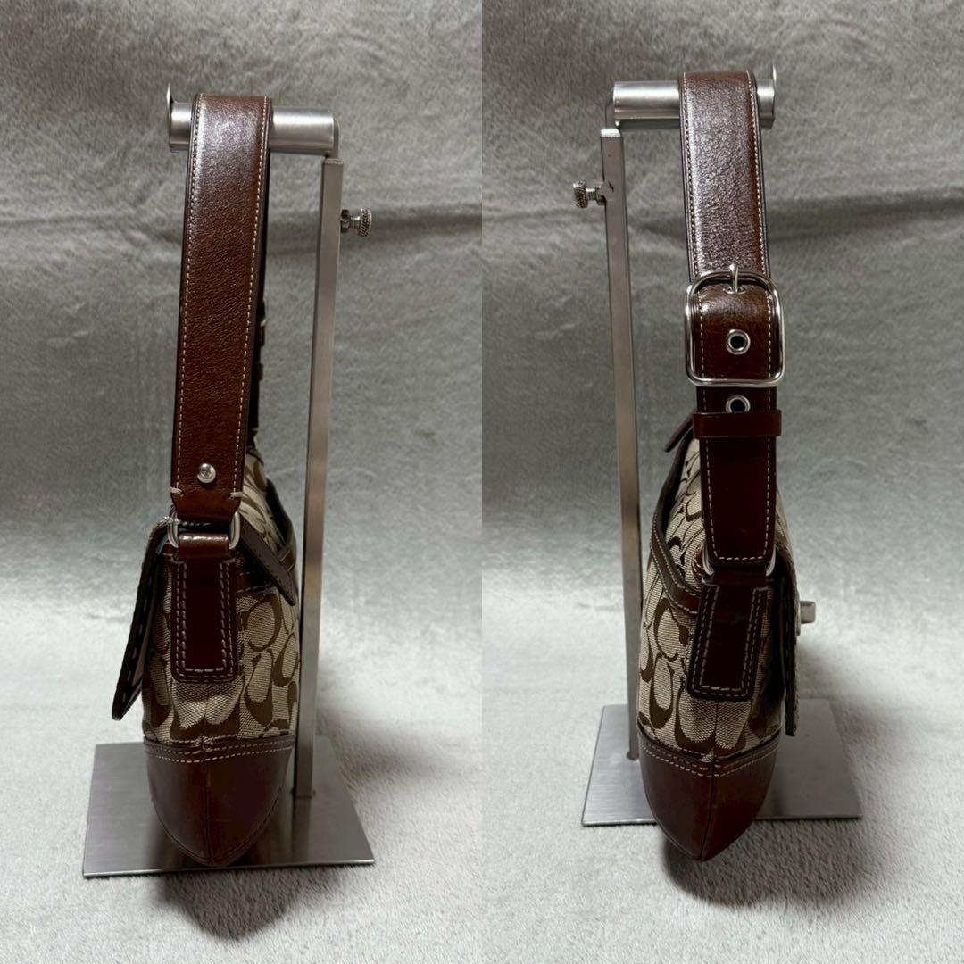 バッグ Coach Signature Turn Lock Shoulder Bag