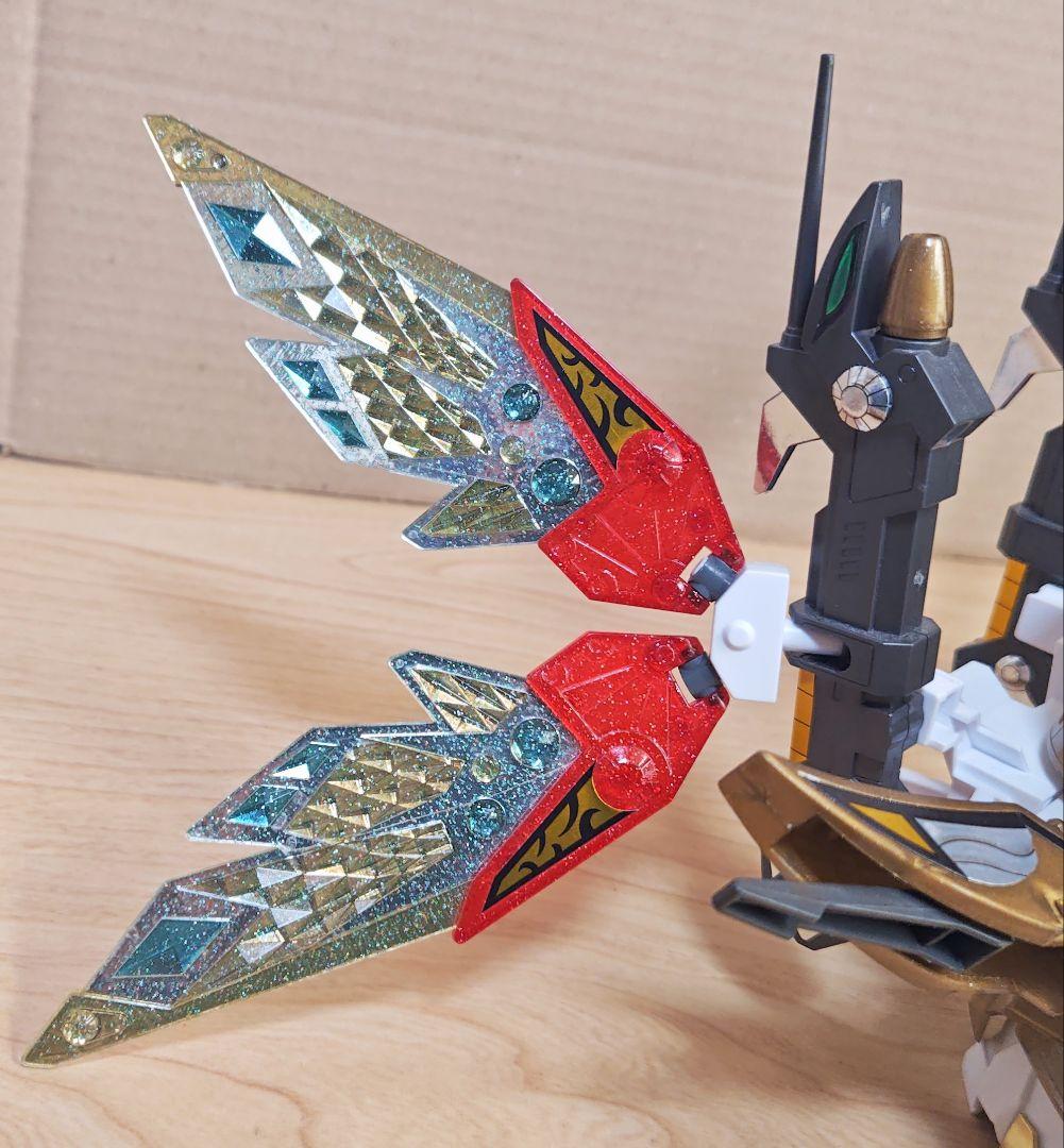 きゅーべー出品 サメの抜け殻 SDガンダム 轟炎武威大将軍 セット