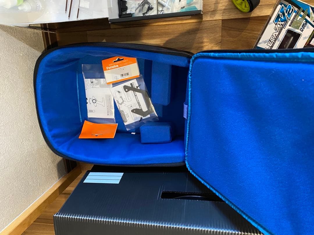 ラジコン　ほぼ新品　T10PX フタバ　プロポ　コントローラー　送信機