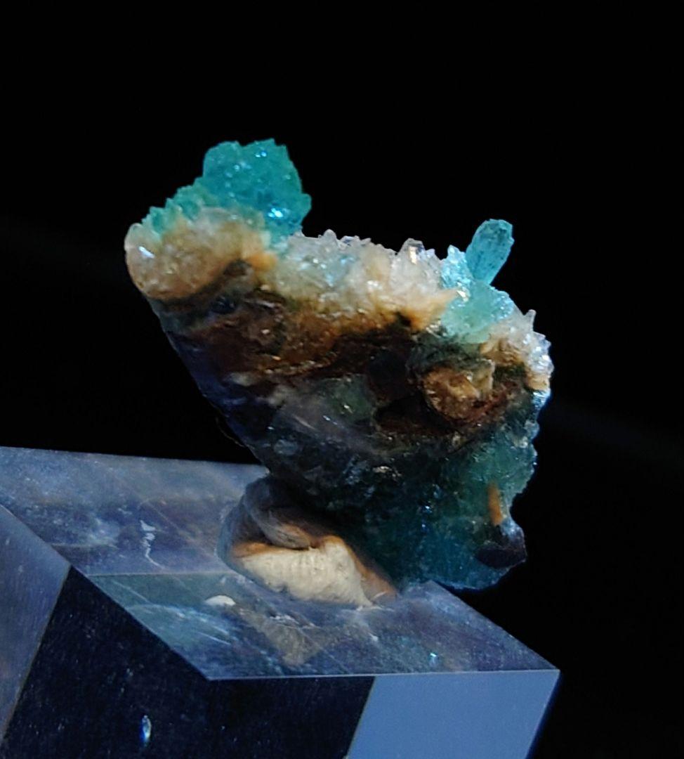 アポフィライト インド産 母岩付き 鉱石 鉱物 ミネラル 標本 原石 犬牙状 ⑥