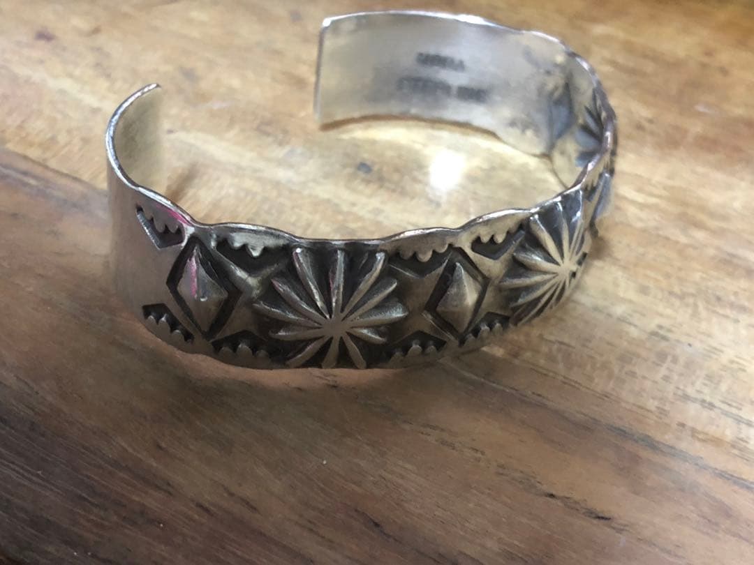 NAVAJO バングル　NORA