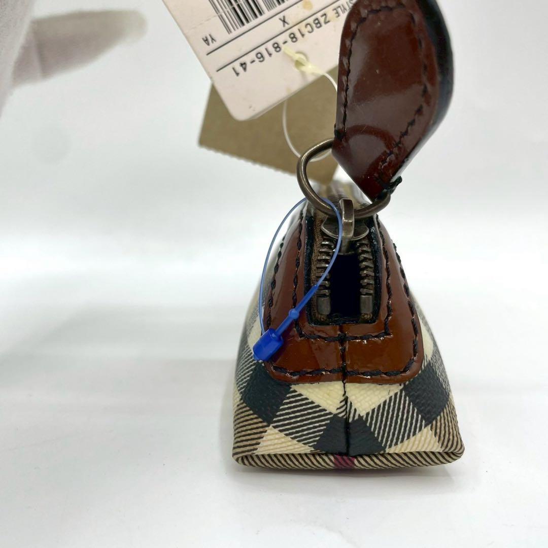 新品タグ付き Burberry 小物入れ ポーチ ノバチェック　レザー　PVC