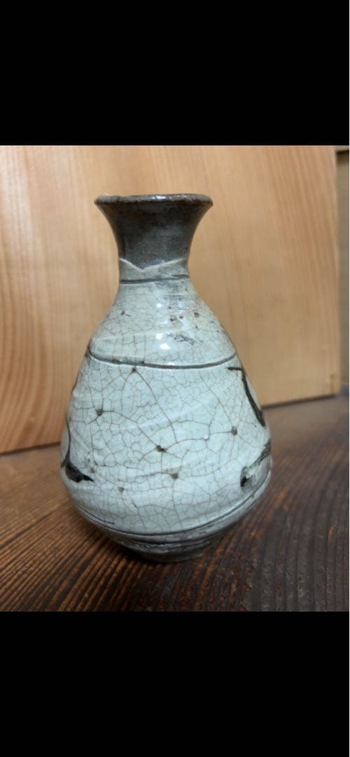 古い鶏龍山徳利(付属品　二重箱)