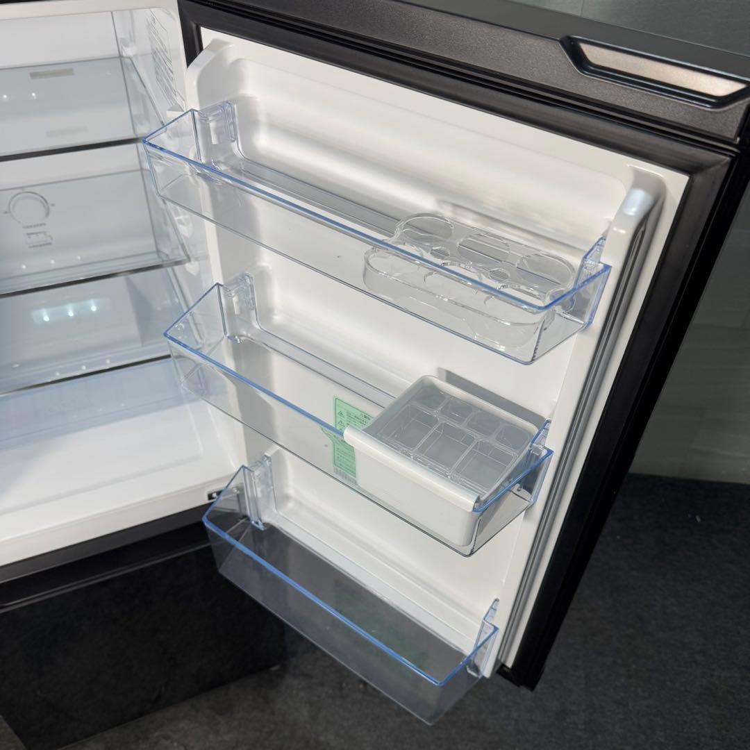 ハイセンス 冷蔵庫 2022年 高年式 ミラーパネル おしゃれ d3579