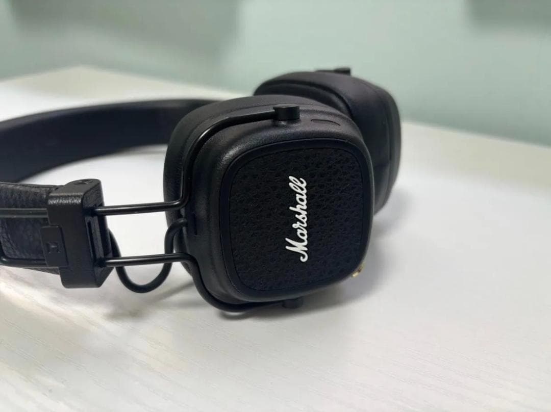 超美品 Marshall MAJOR V ブラック ワイヤレスヘッドホン