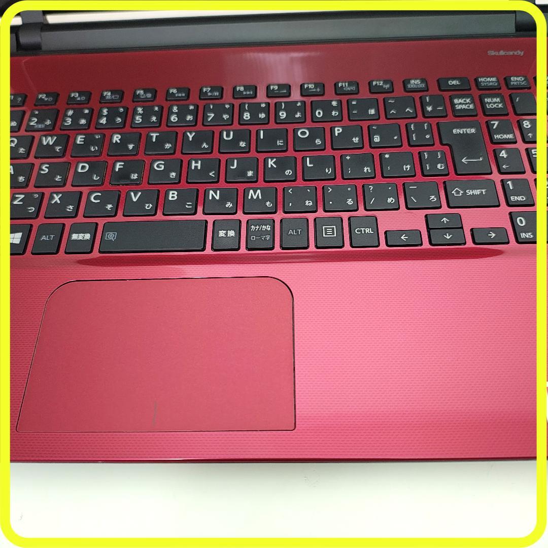 赤　新品SSD256GB⭐️windows11ノートパソコン　カメラ　798