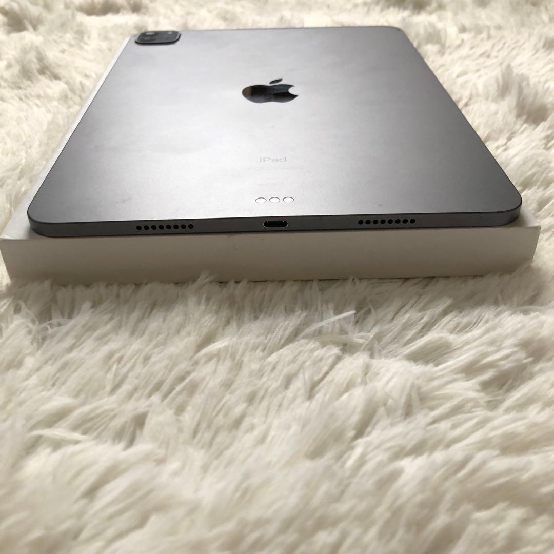 【完動品】iPad Pro 11インチ 第3世代 128GB 【すぐ発送】