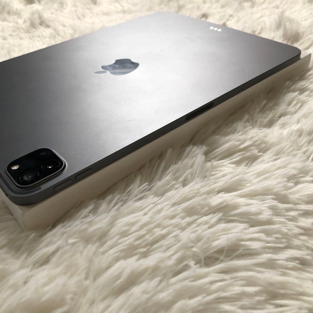 【完動品】iPad Pro 11インチ 第3世代 128GB 【すぐ発送】