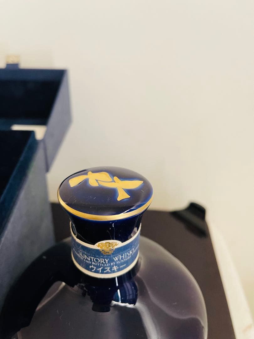 サントリースペシャルブレンド リモージュボトル 43％ 600ml