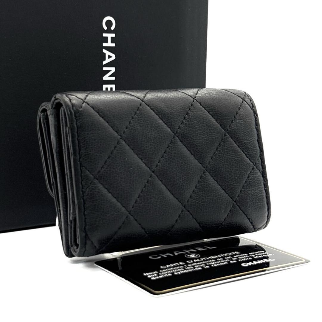 極美品◆CHANEL 三つ折り財布 キャビアスキン プッシュロック 黒 31番台
