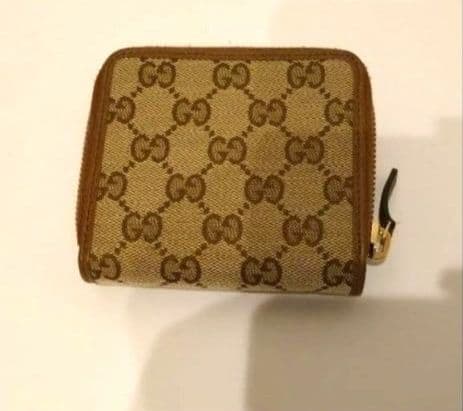 GUCCI 二つ折り財布