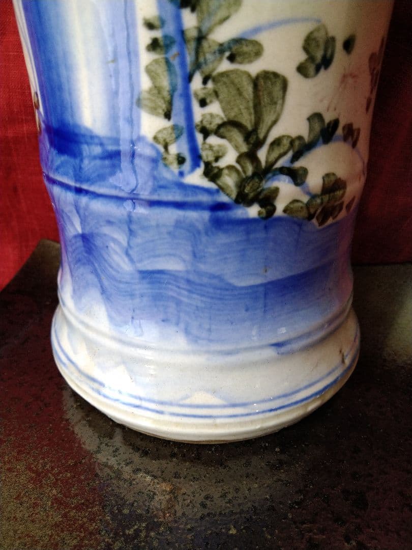 ♥【染付】竹笹・花絵柄　竹筒型　花瓶　円筒形　希少なヴィンテージ有田焼