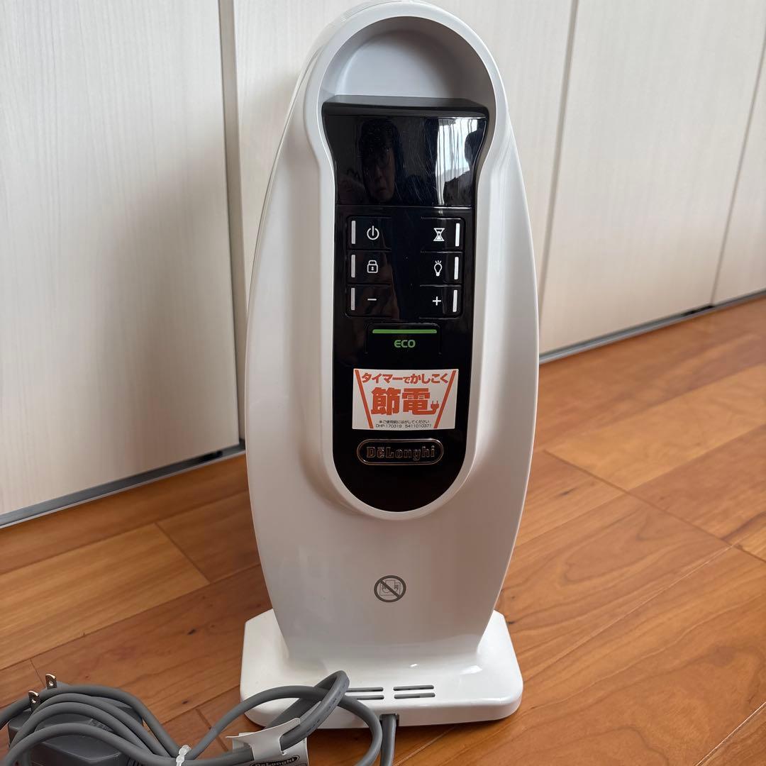 DeLonghi ミニオイルヒーター NJ0505E