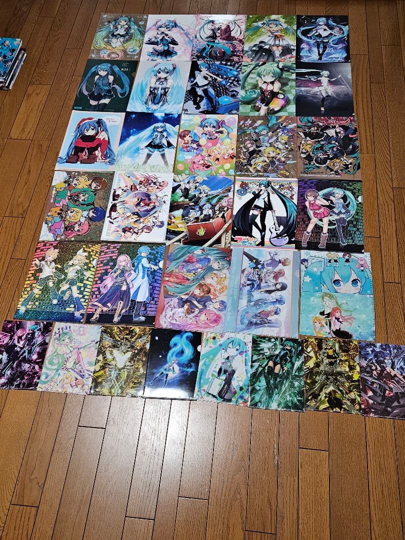 初音ミク　鏡音リン　鏡音レン　巡音ルカ　クリアファイル　パズル　特典　まとめ売り