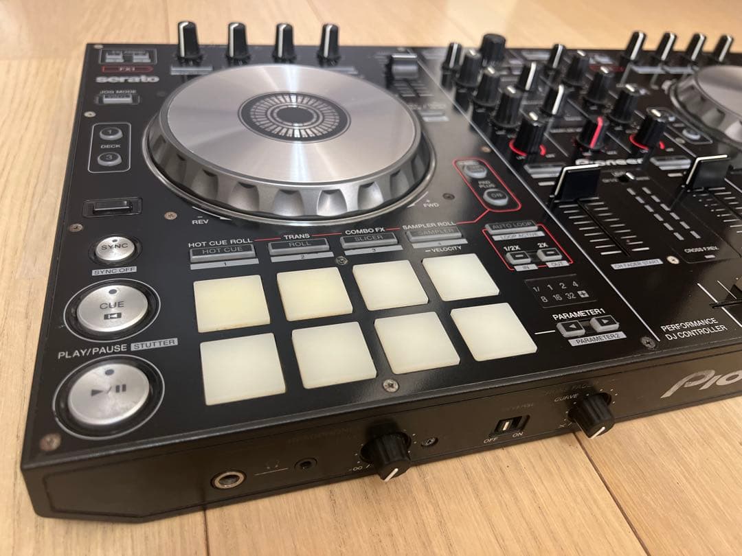 【最終価格】Pioneer DDJ-SR DJコントローラー
