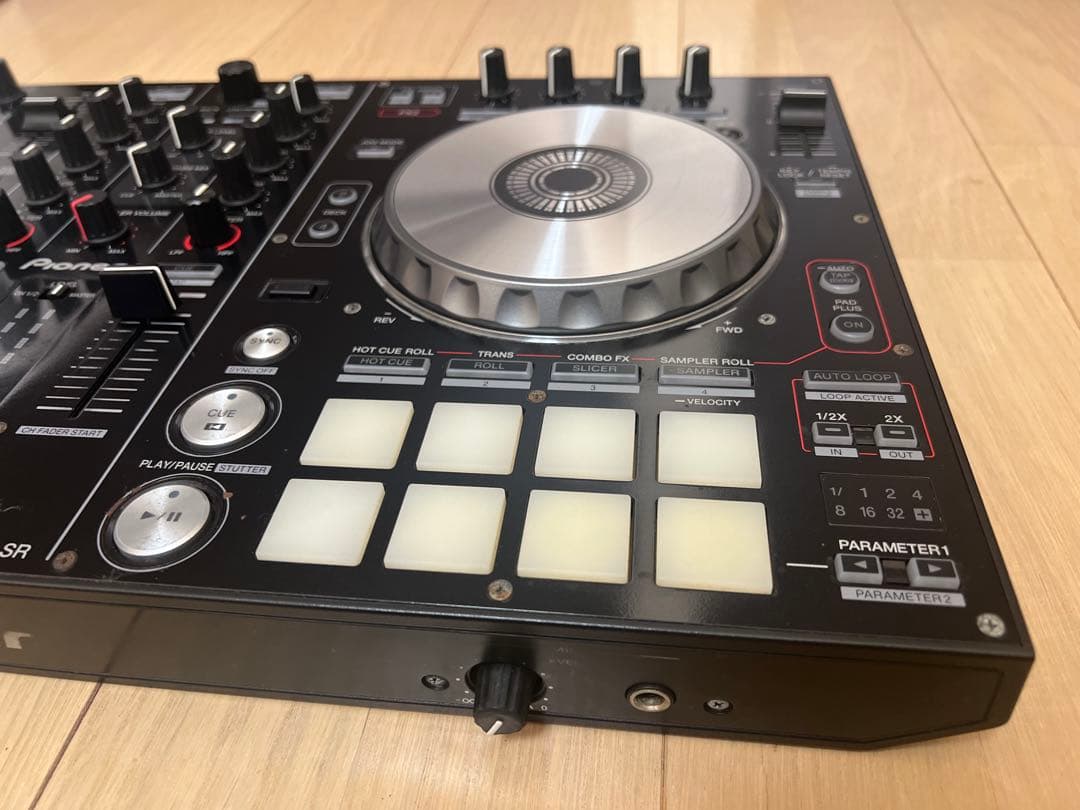 【最終価格】Pioneer DDJ-SR DJコントローラー