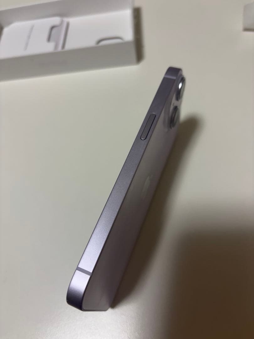 iPhone14 本体 パープル