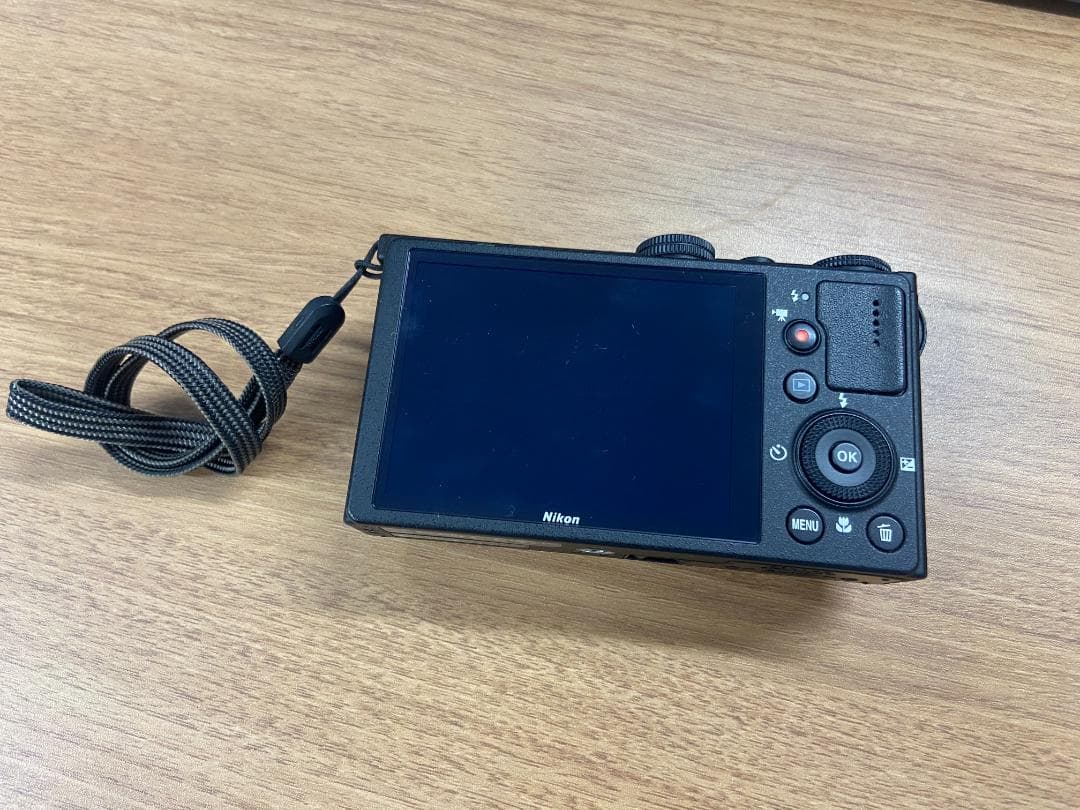 Nikon デジタルカメラ COOLPIX P330