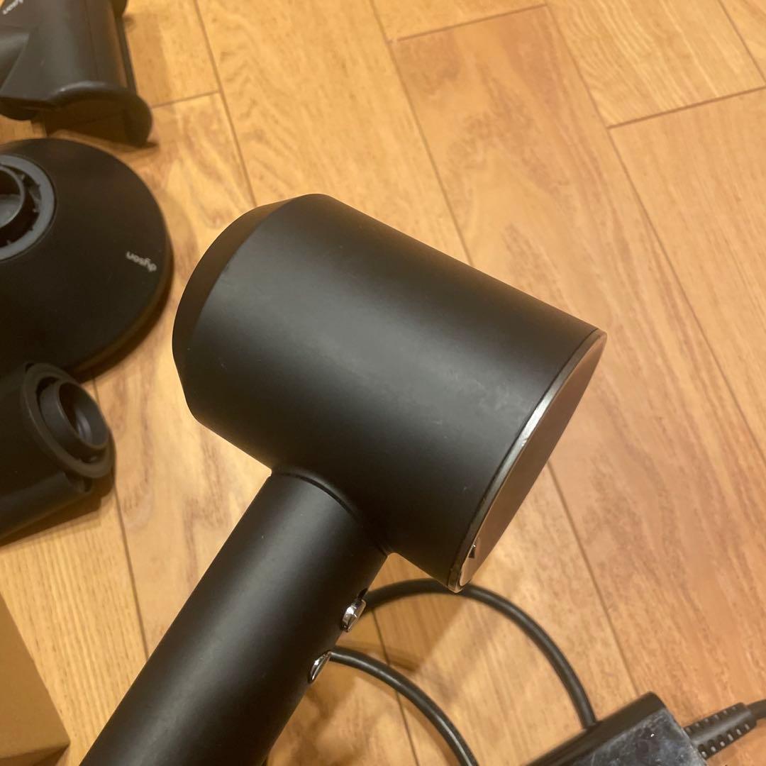 ダイソン dysonドライヤー hd08