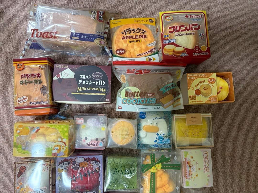 つ*あ様 スクイーズ　海外　mido