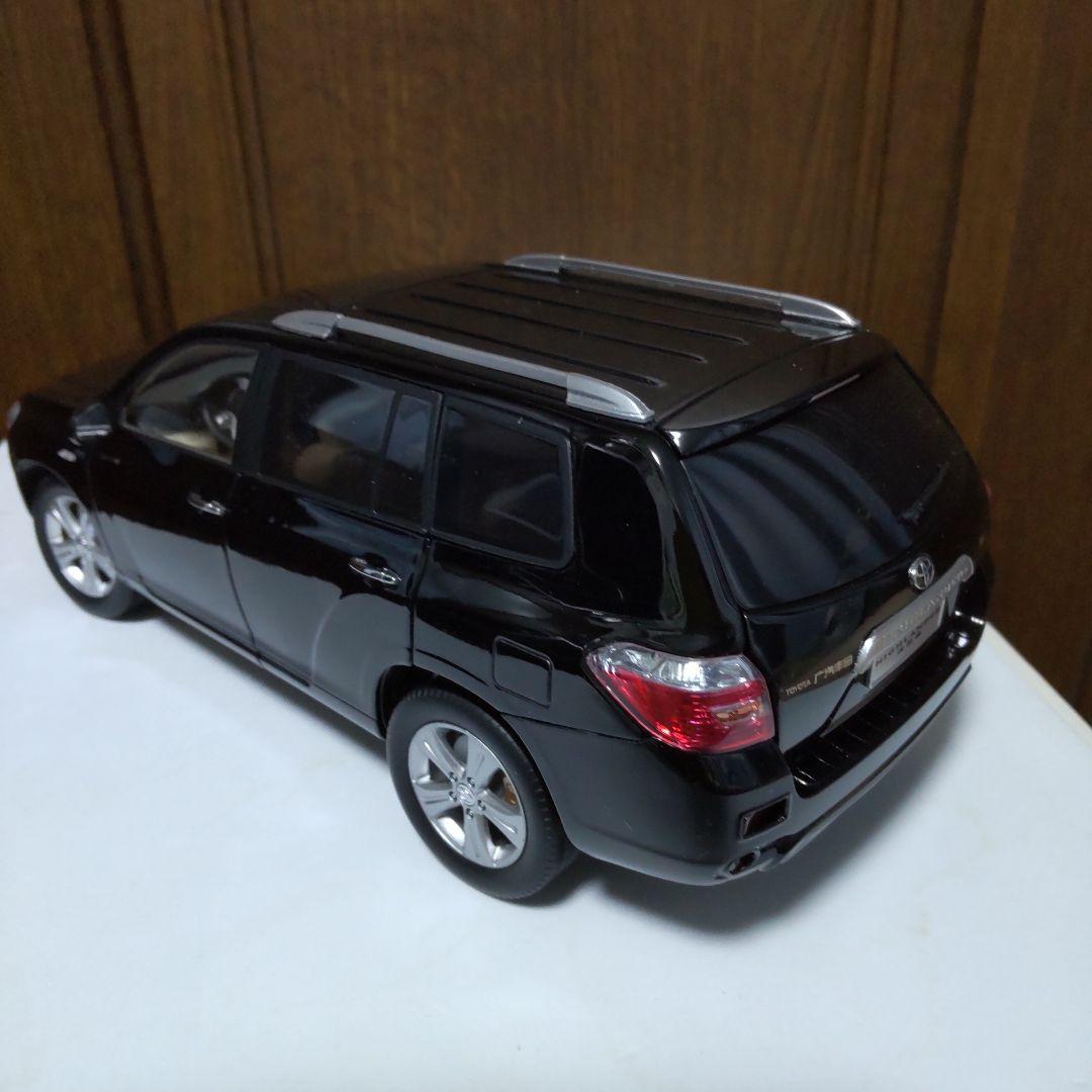 トヨタ ハイランダー ヴァンガード ブラック 1/18 中国トヨタ