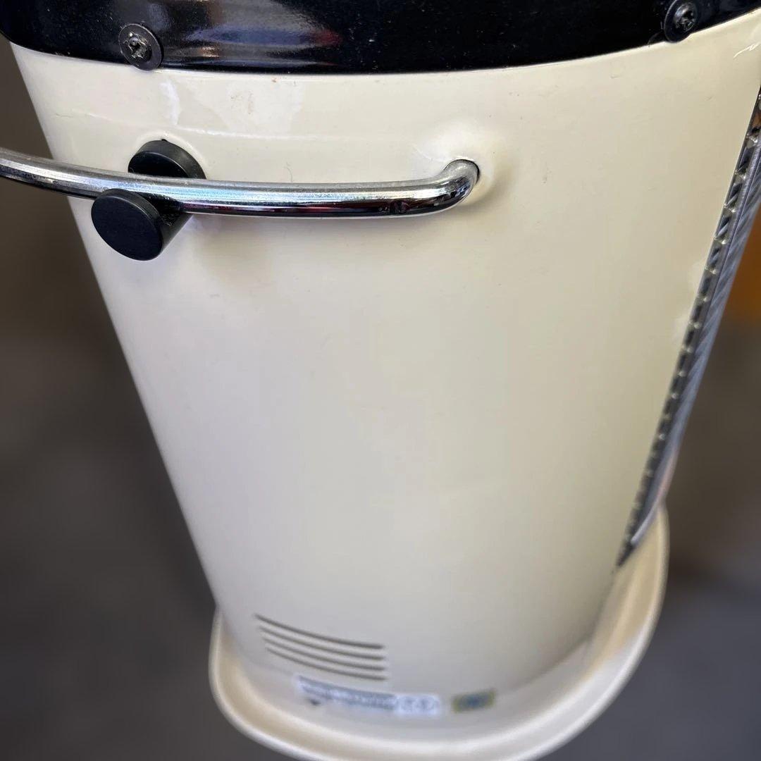 イワタニ　カセットガスストーブ　デガ暖2　CB-STV-DKD2　2022年製