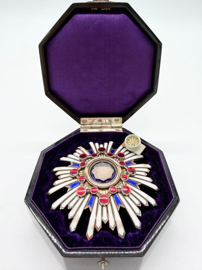 勲章 勲二等瑞宝章 八角箱 共箱 軍隊物 旧日本軍 コレクション ミリタリー