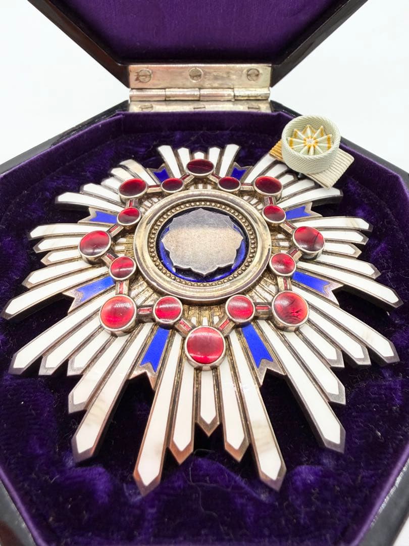 勲章 勲二等瑞宝章 八角箱 共箱 軍隊物 旧日本軍 コレクション ミリタリー