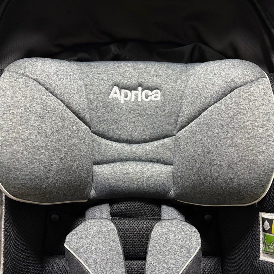 アップリカ　クルリラ プラス 360°セーフティー AB チャイルドシート