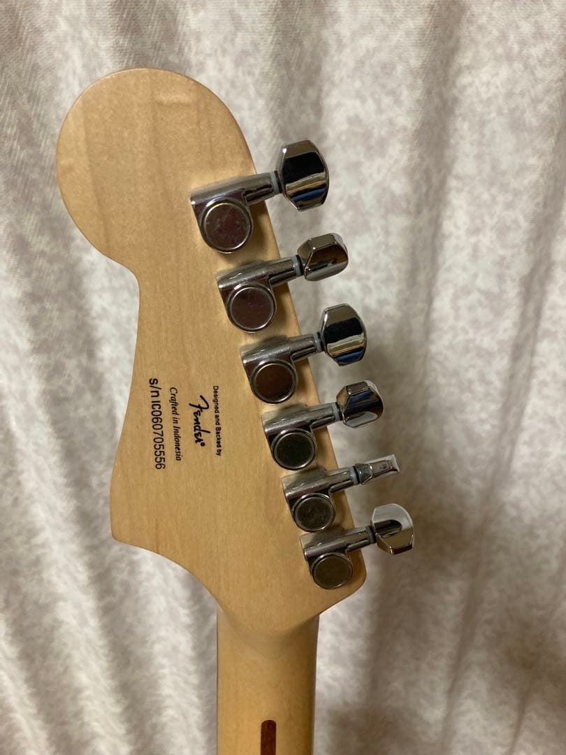 Squire by fender FSR cyclone CAR 中古美品