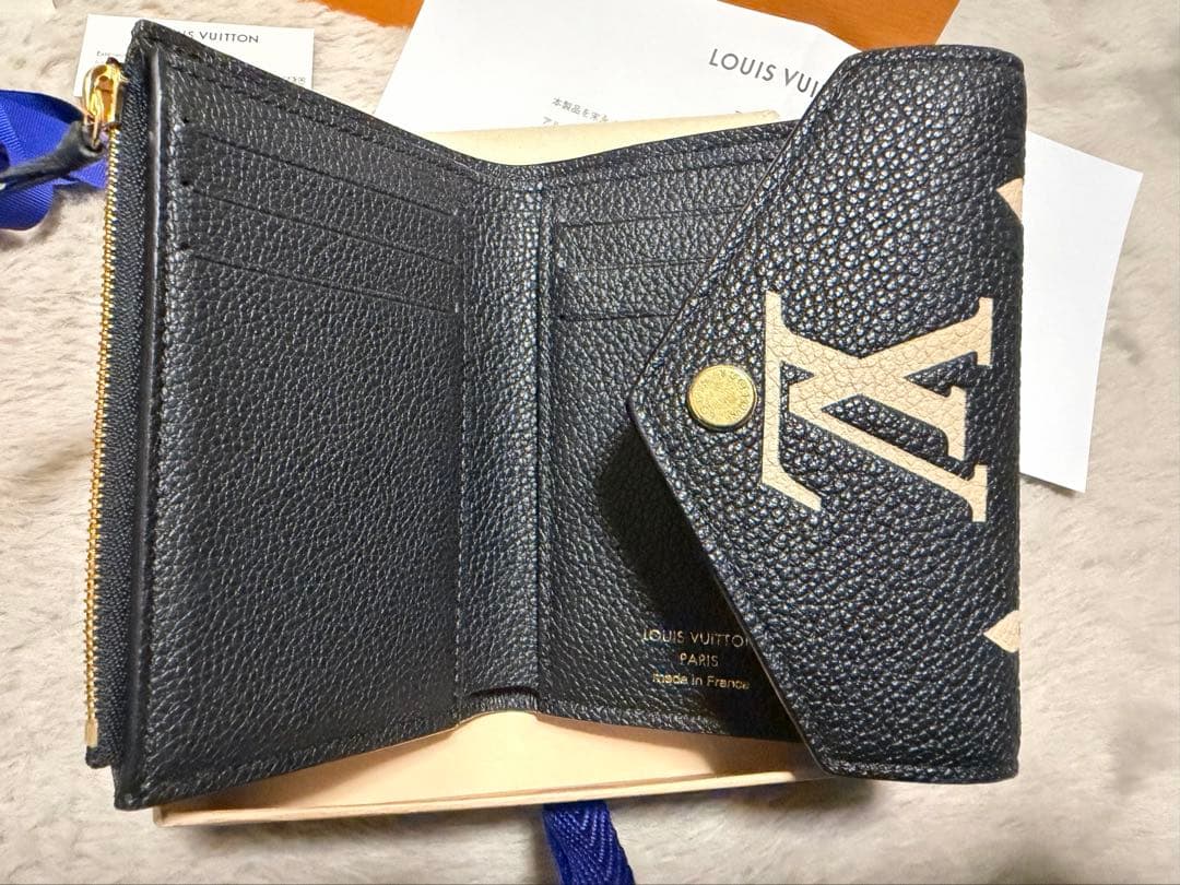 Louis Vuitton 三つ折り財布 ブラック　(美品！！)