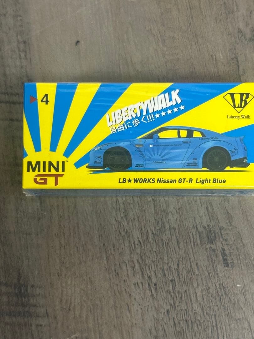 MINI GT LB★WORKS Nissan GT-R R35 ミニカーセット
