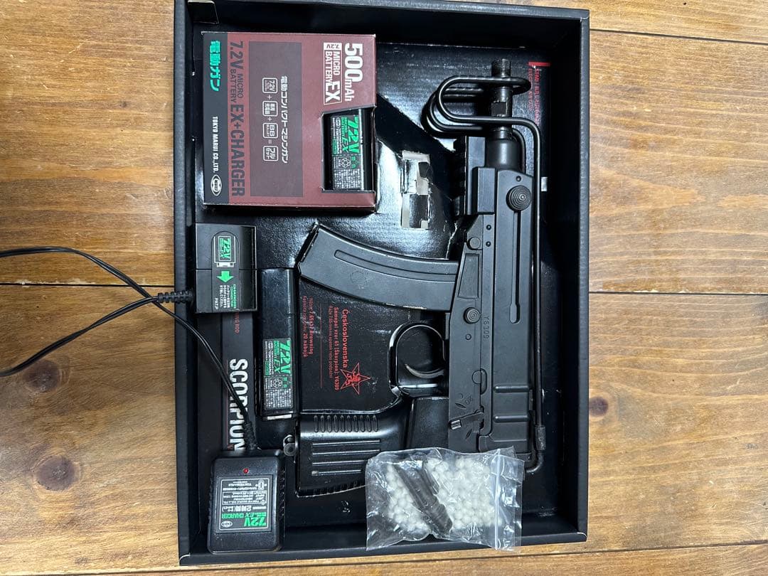 東京マルイ SCORPION vz.61 電動ガン フルセット