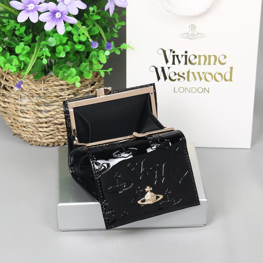 Vivienne Westwood ブラック三つ折り財布 金マーク-913110