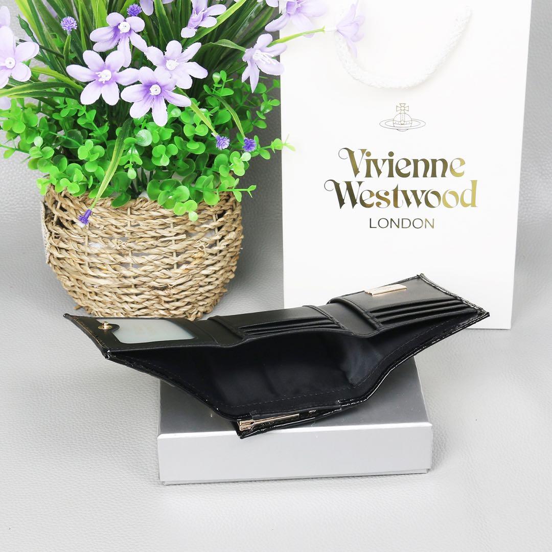 Vivienne Westwood ブラック三つ折り財布 金マーク-913110