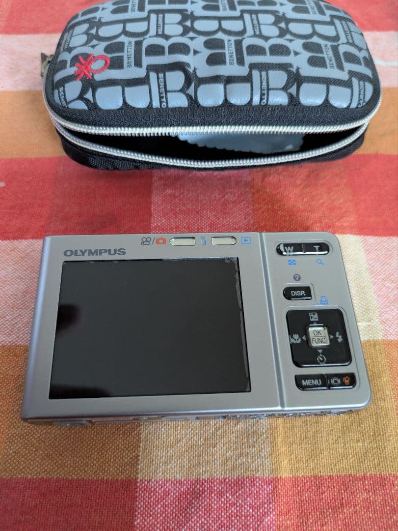 OLYMPUS FE-360 デジタルカメラ 8.0メガピクセル